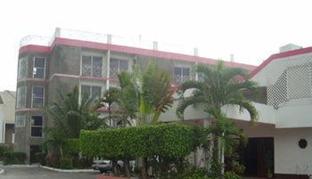 Olympia Crown Hotel Kingston Exterior foto